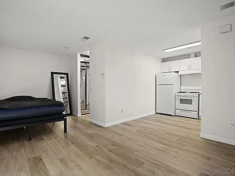 8471 Westmore Rd #14 — Photo 11