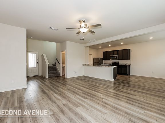 4th image of 325 Condie Russell Ave