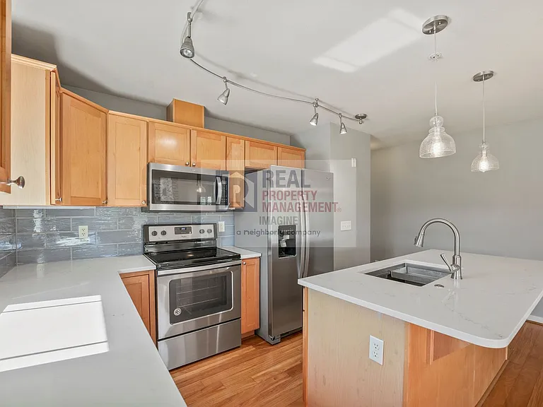 13207 97th Ave E #301 — Photo 8