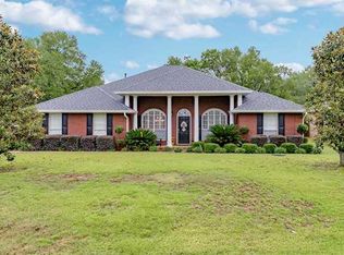 10652 W Lake Rd, Mobile, AL 36695