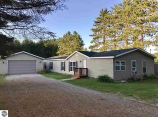 3451 Walton Rd, Kingsley, MI 49649