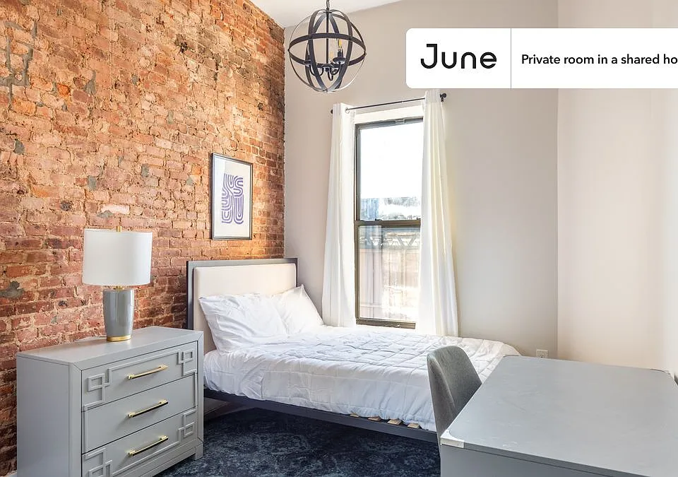 1131 Broadway #A
