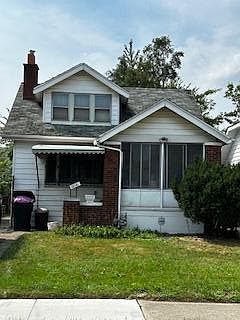 1st image of 12161 Cloverlawn Ave