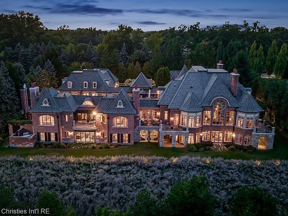 5th image of 2756 Turtle Bluff Dr