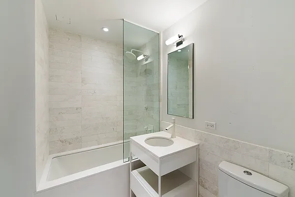 Rented by Nest Seekers International | media 18