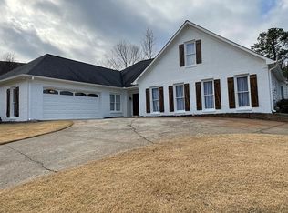 801 Lookout Point, Woodstock, GA 30189