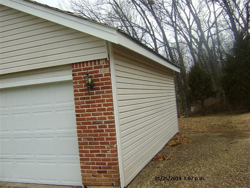 2nd image of 2638 Horseshoe Rdg