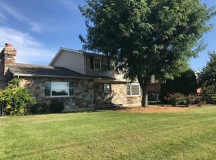 3650 Terrace Dr, Whitehall, PA 18052