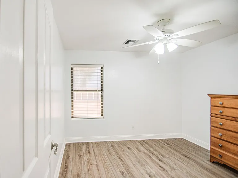 43205 W Roth Rd — Photo 25