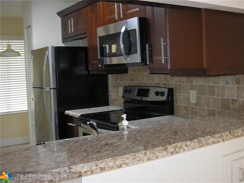 1st image of 1198 Coral Club Dr #1198