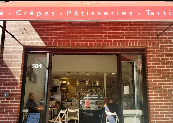 Rented by Pear NYC LLC | media 8