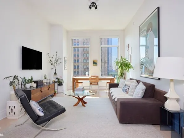 30 Park Place image 1 of 9