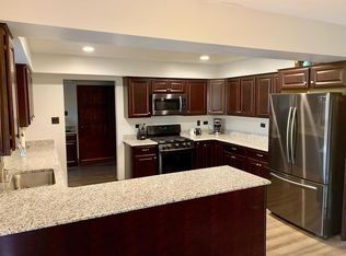 13302 S 104th Ave, Palos Park, IL