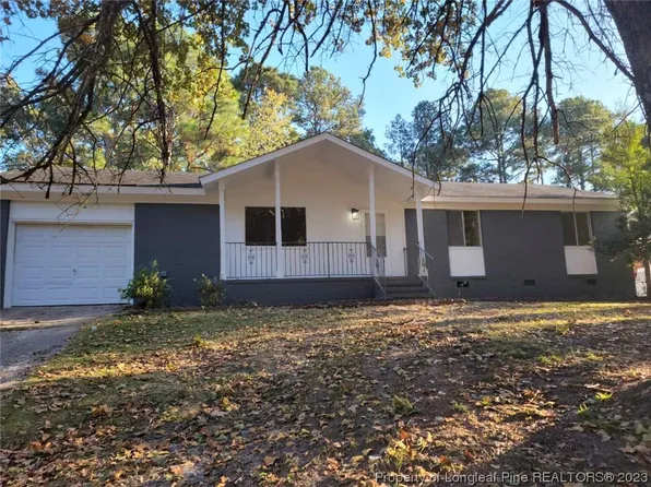 6133 Lonestar Rd, Fayetteville, NC 28303