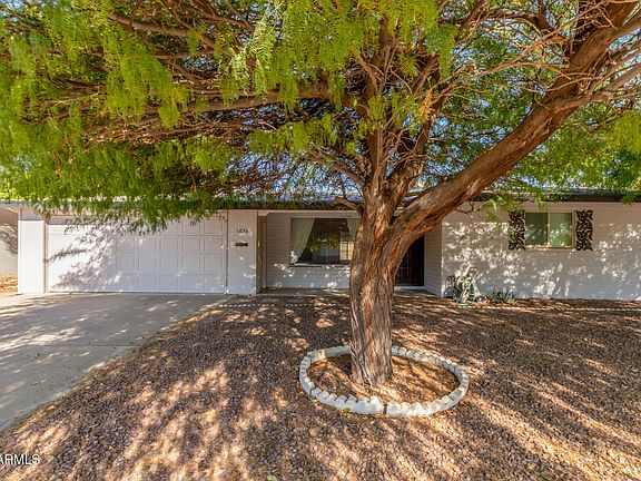 2nd image of 5836 E DALLAS Street