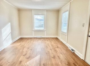 2811 Four Seasons Blvd, Greensboro, NC 27406