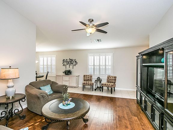 4th image of 3444 E Bellerive Pl