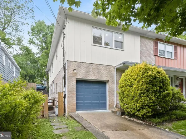 3650 Alton Pl NW, Washington, DC 20008