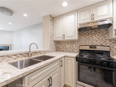 5143 Bakman Ave APT 315, North Hollywood, CA, 91601