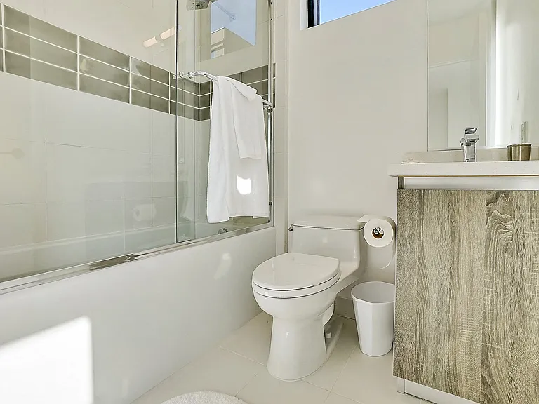 Residences at Village Walk — Photo 72