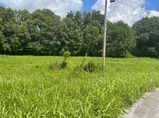 18 Greenleaf Dr, Campbellsville, KY 42718