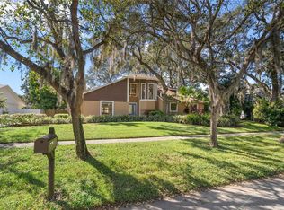 1025 Peninsula Ave, Tarpon Springs, FL 34689