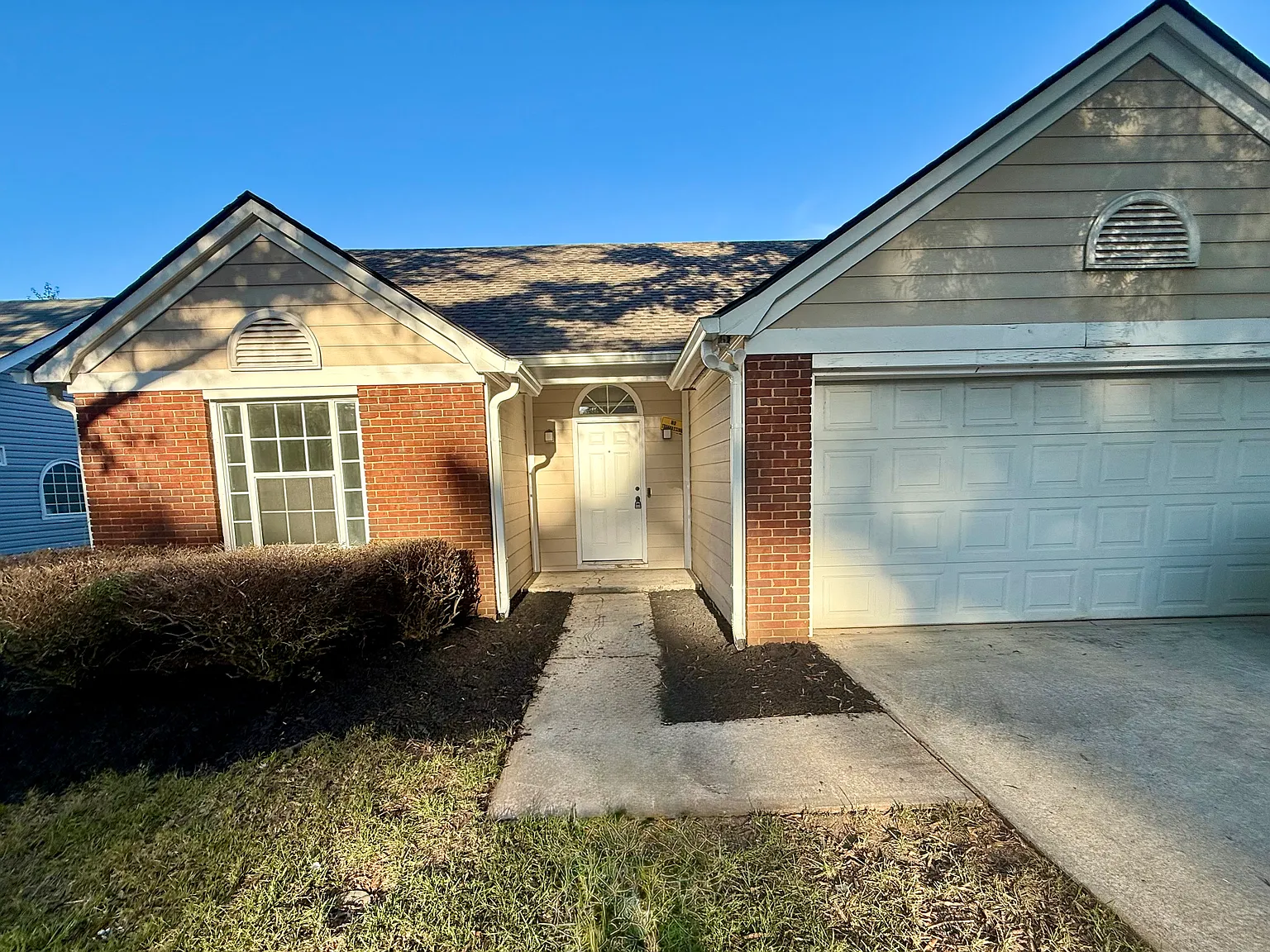 3 bed, 1248 sqft, $1,800 — Photo 3