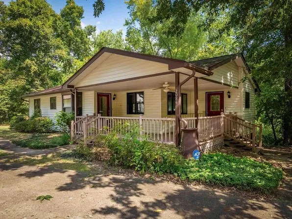 2084 Mallard Ln, Carbondale, IL 62902