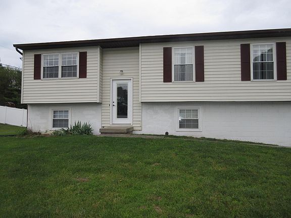 2nd image of 632 Licking View Dr