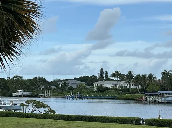 10507 SE Terrapin Place #E-203, Tequesta, FL 33469