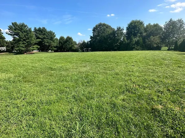 26857 Pemberton Dr, Salisbury, MD 21801