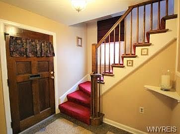 4th image of 50 Harriet Ave