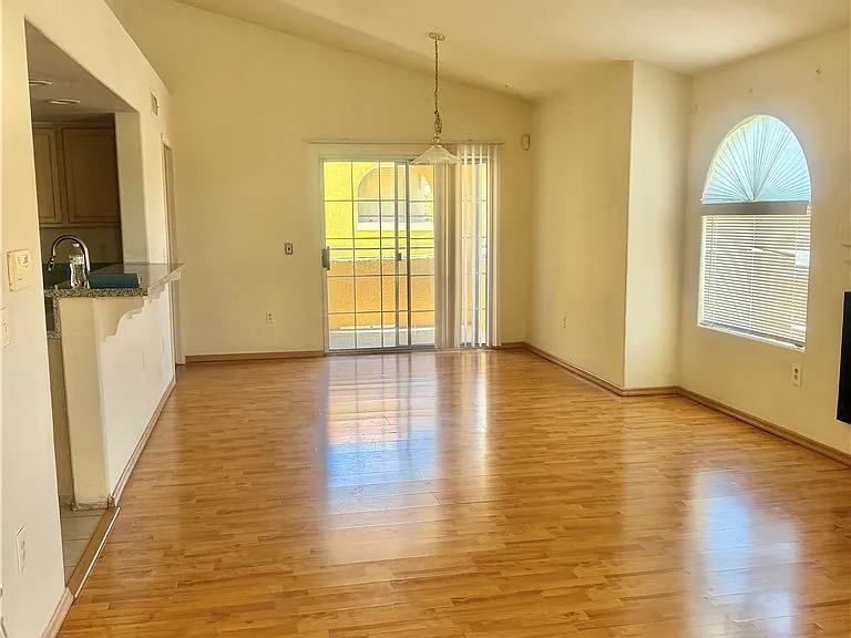 7950 W Flamingo Rd #2030 — Photo 6