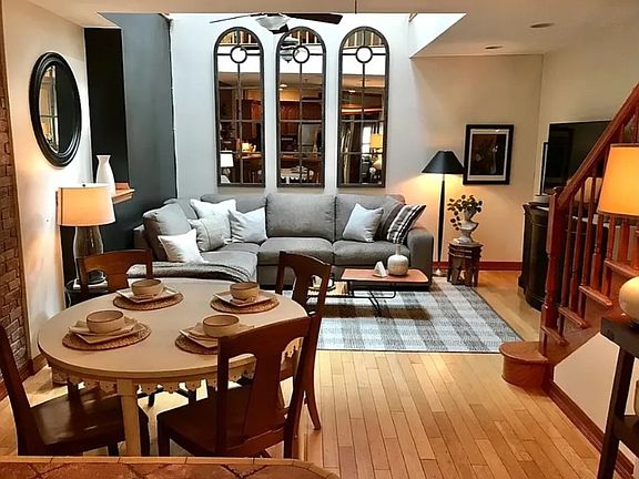 3rd image of 339 W 71st St APT 12