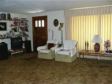 2nd image of 771 Mill St