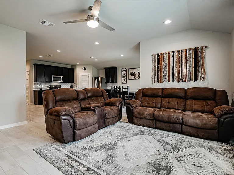13005 Oleander Bay Ln — Photo 17