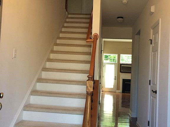 4th image of 5803 Park Creste Dr