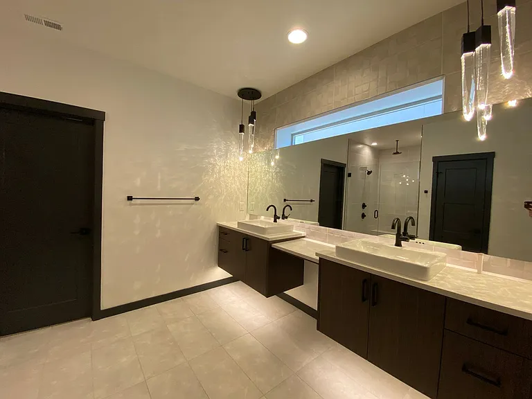 1266 E Echelon Ridge Ln — Photo 55