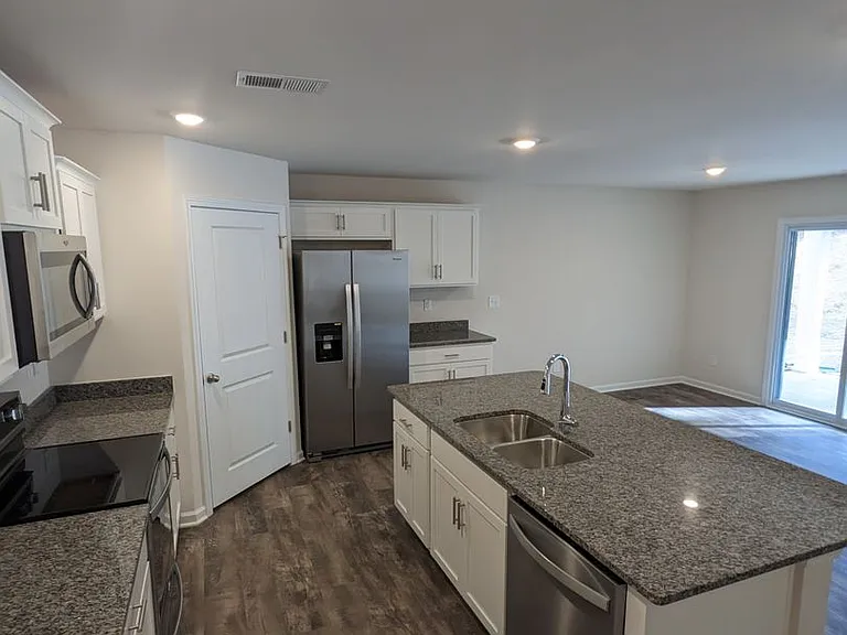 2838 Sherrills Stream Dr — Photo 6