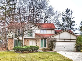 2681 Steamboat Springs Dr, Rochester Hills, MI 48309
