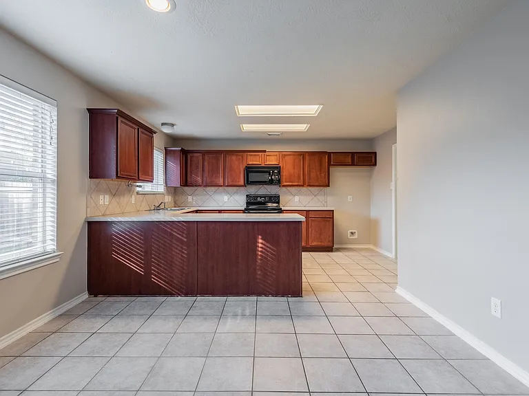 6707 Topsfield Point Dr — Photo 12