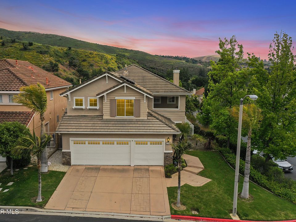 1st image of 2990 E Avenida De Los Arboles