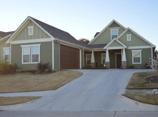 213 Camelot St, Glen Rose, TX 76043