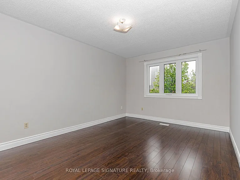 101 Hullrick Dr — Photo 39