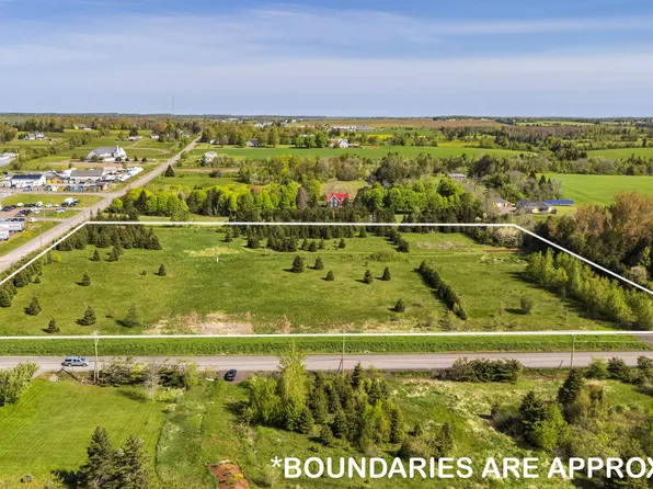 Royalty Junction Rd, Charlottetown, PE C1E 3C8