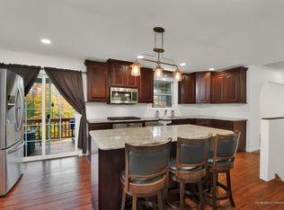 92 Dutton Hl, Gray, ME 04039