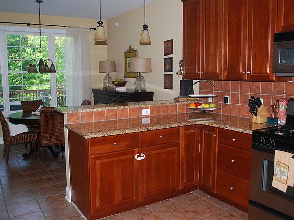 2nd image of 10328 Mina Ct