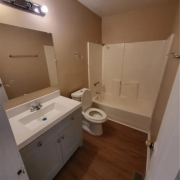 2622 Country Trce SE — Photo 11