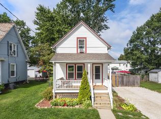 313 S Prospect St, Medina, OH 44256