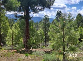 38 Vaughn Dr, Cascade, ID 83611